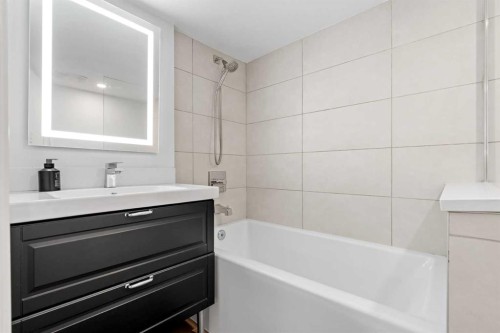 632 44 Avenue Nw, Calgary, AB 