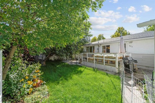 632 44 Avenue Nw, Calgary, AB 