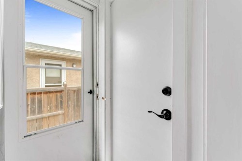 124 Castlebrook Road Ne, Calgary, AB 