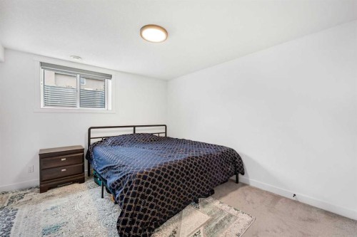 124 Castlebrook Road Ne, Calgary, AB 