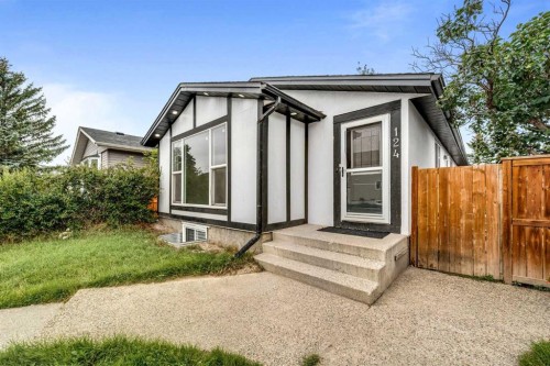 124 Castlebrook Road Ne, Calgary, AB 