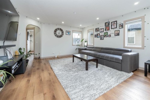 48 Skyview Point Terrace Ne, Calgary, AB 