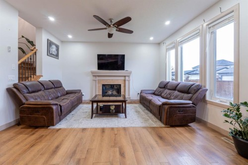 48 Skyview Point Terrace Ne, Calgary, AB 