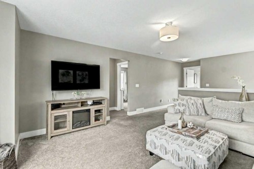 15 Sundown Way, Cochrane, AB 
