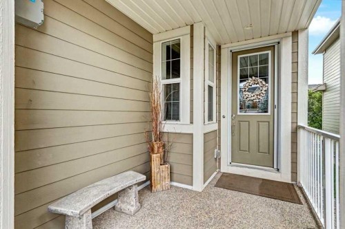 15 Sundown Way, Cochrane, AB 