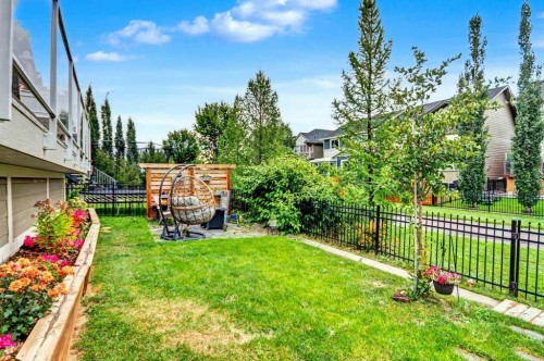 15 Sundown Way, Cochrane, AB 