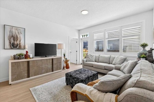313 Seton Villas Se, Calgary, AB 