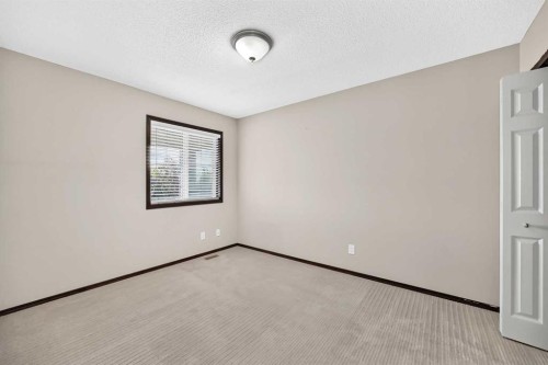 36 Auburn Bay Avenue Se, Calgary, AB 