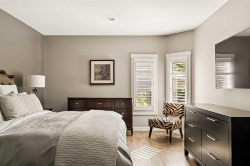 246 Woodpark Green Sw, Calgary, AB 