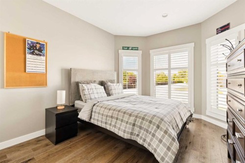 246 Woodpark Green Sw, Calgary, AB 