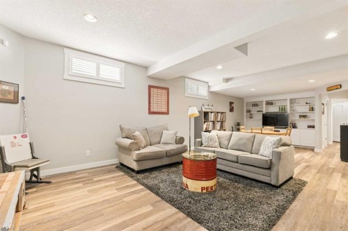 246 Woodpark Green Sw, Calgary, AB 