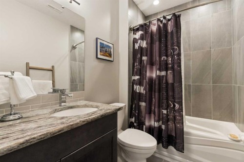 246 Woodpark Green Sw, Calgary, AB 