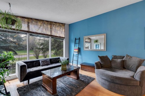 6316 Crowchild Trail Sw, Calgary, AB 