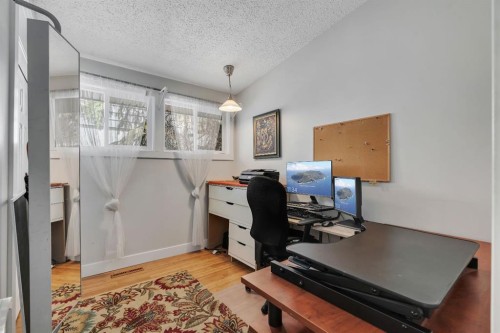6316 Crowchild Trail Sw, Calgary, AB 
