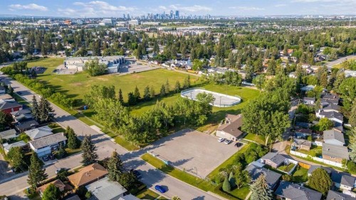 6316 Crowchild Trail Sw, Calgary, AB 