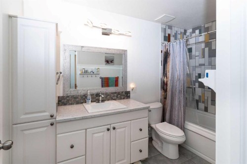 270 Somerside Park Sw, Calgary, AB 