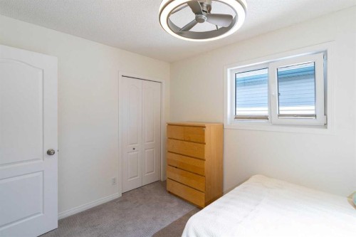 270 Somerside Park Sw, Calgary, AB 