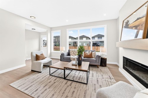 15 Fireside Common, Cochrane, AB 