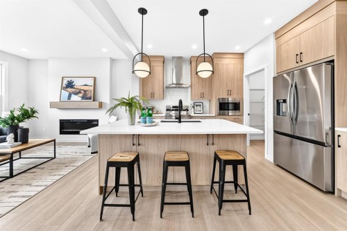 15 Fireside Common, Cochrane, AB 