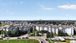 212-1717 60 Street SE Calgary, AB T2A 7Y7