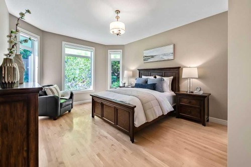 63 Patterson Drive Sw, Calgary, AB 