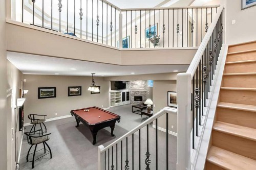 63 Patterson Drive Sw, Calgary, AB 