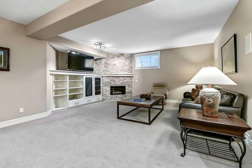 63 Patterson Drive Sw, Calgary, AB 
