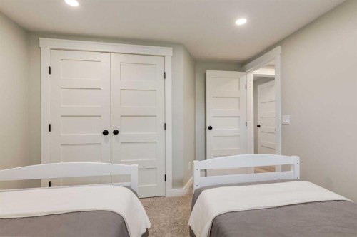 72 Heston Street Nw, Calgary, AB 