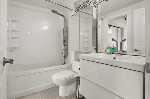 208 Queenston Heights Se, Calgary, AB 