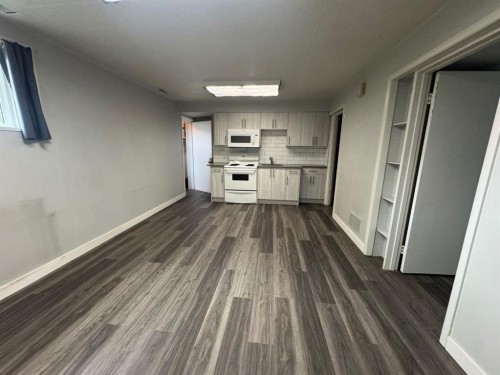 431 53 Avenue Sw, Calgary, AB 