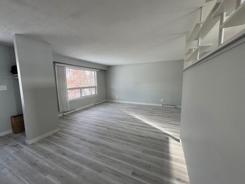 431 53 Avenue Sw, Calgary, AB 