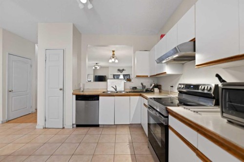 137 Martinpark Way Ne, Calgary, AB 