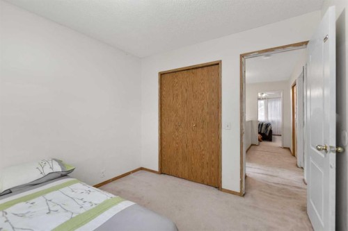137 Martinpark Way Ne, Calgary, AB 