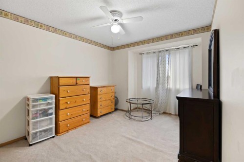 137 Martinpark Way Ne, Calgary, AB 