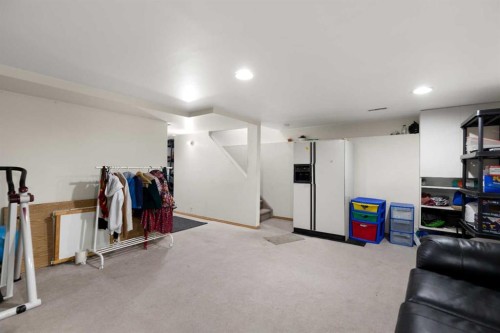 137 Martinpark Way Ne, Calgary, AB 