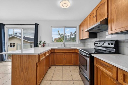 1608 54 Street Se, Calgary, AB 