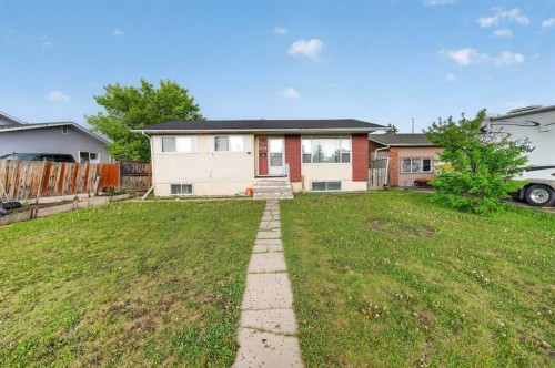 1608 54 Street Se, Calgary, AB 