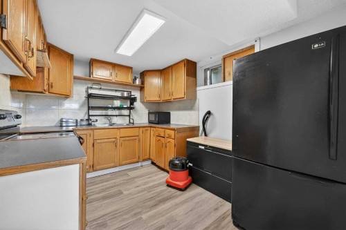 1608 54 Street Se, Calgary, AB 