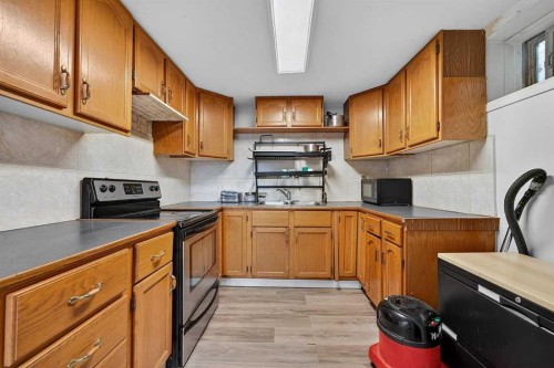 1608 54 Street Se, Calgary, AB 