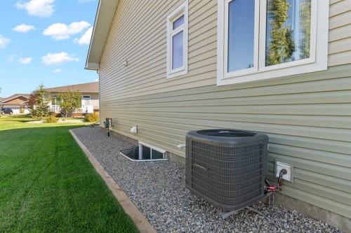 1101 Cornerstone Crescent, Olds, AB 