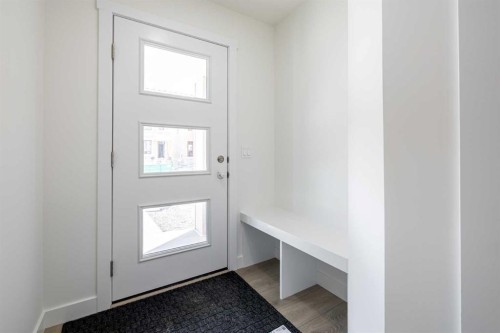 11 Tillotson Loop, Okotoks, AB 