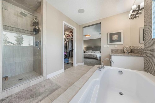 129 Aspenmere Drive, Chestermere, AB 