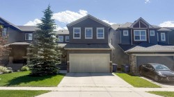 31 Ravenslea Crescent SEAirdrie, AB T4A 0H3