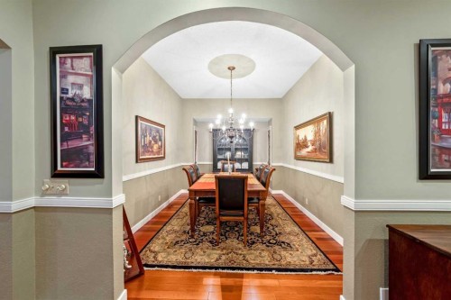 12 Patina Hill Sw, Calgary, AB 