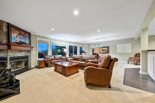 12 Patina Hill Sw, Calgary, AB 
