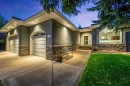 12 Patina Hill Sw, Calgary, AB 
