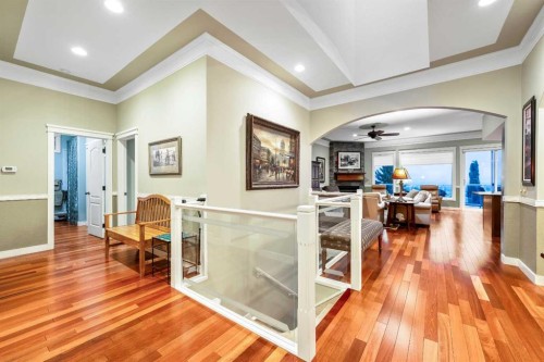 12 Patina Hill Sw, Calgary, AB 