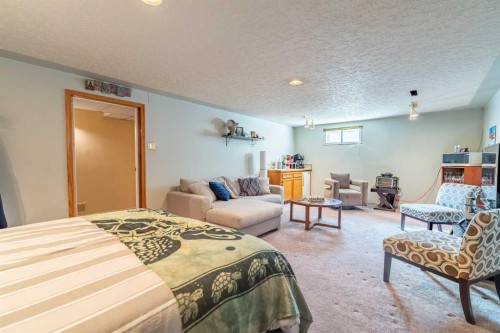 11 Winchester Crescent Sw, Calgary, AB 