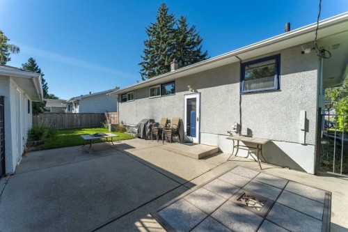 11 Winchester Crescent Sw, Calgary, AB 