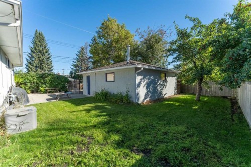 11 Winchester Crescent Sw, Calgary, AB 